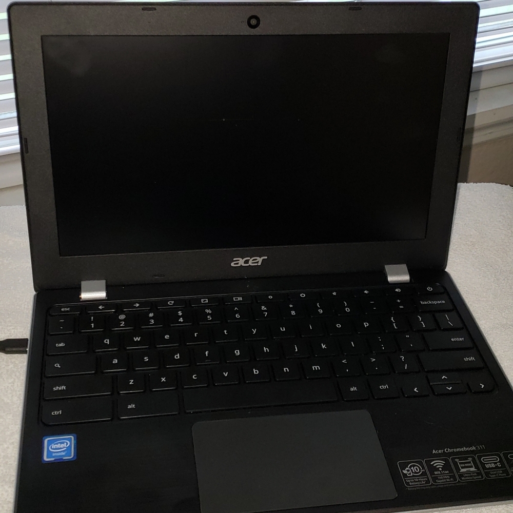 Acer Chromebook cb311-9h-c12a laptop - Picture 3 of 8